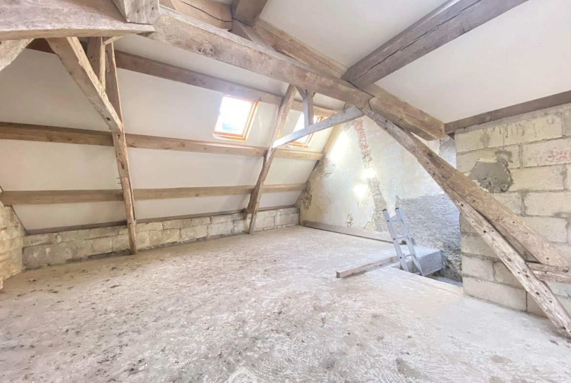 Ensemble immobilier de 273 m² à Laon avec Vue Imprenable 