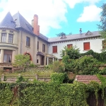 Maison bourgeoise avec dépendances à Naucelle près d'Albi, idéale pour projet touristique ou résidence