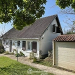 Maison de plain-pied avec piscine et jardin clos à Noyon - 107 m²