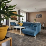 Maison rénovée de 105 m² avec grand terrain à Civens, proche Feurs