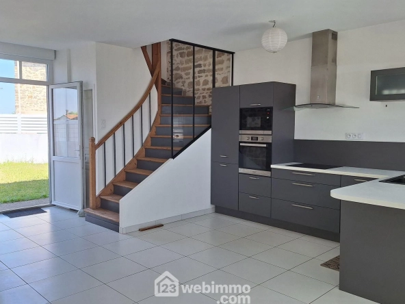Maison 68m² à Avrillé, centre-ville, jardin et terrasse, proche de l'océan