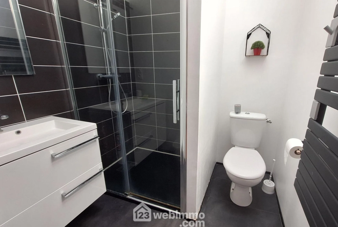 Maison 68m² à Avrillé, centre-ville, jardin et terrasse, proche de l'océan 