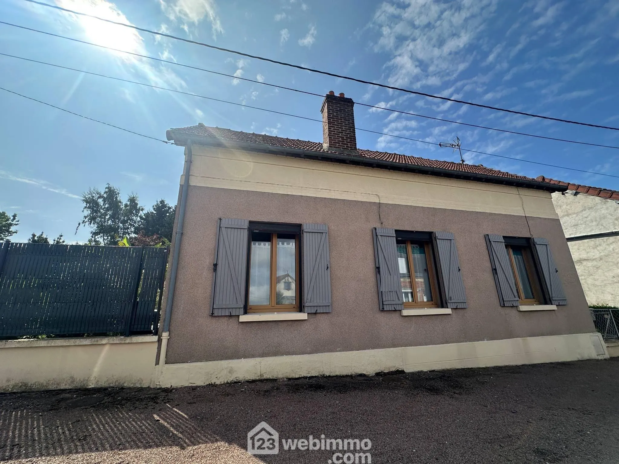 Maison spacieuse de 137 m² à Danizy avec véranda et garage 