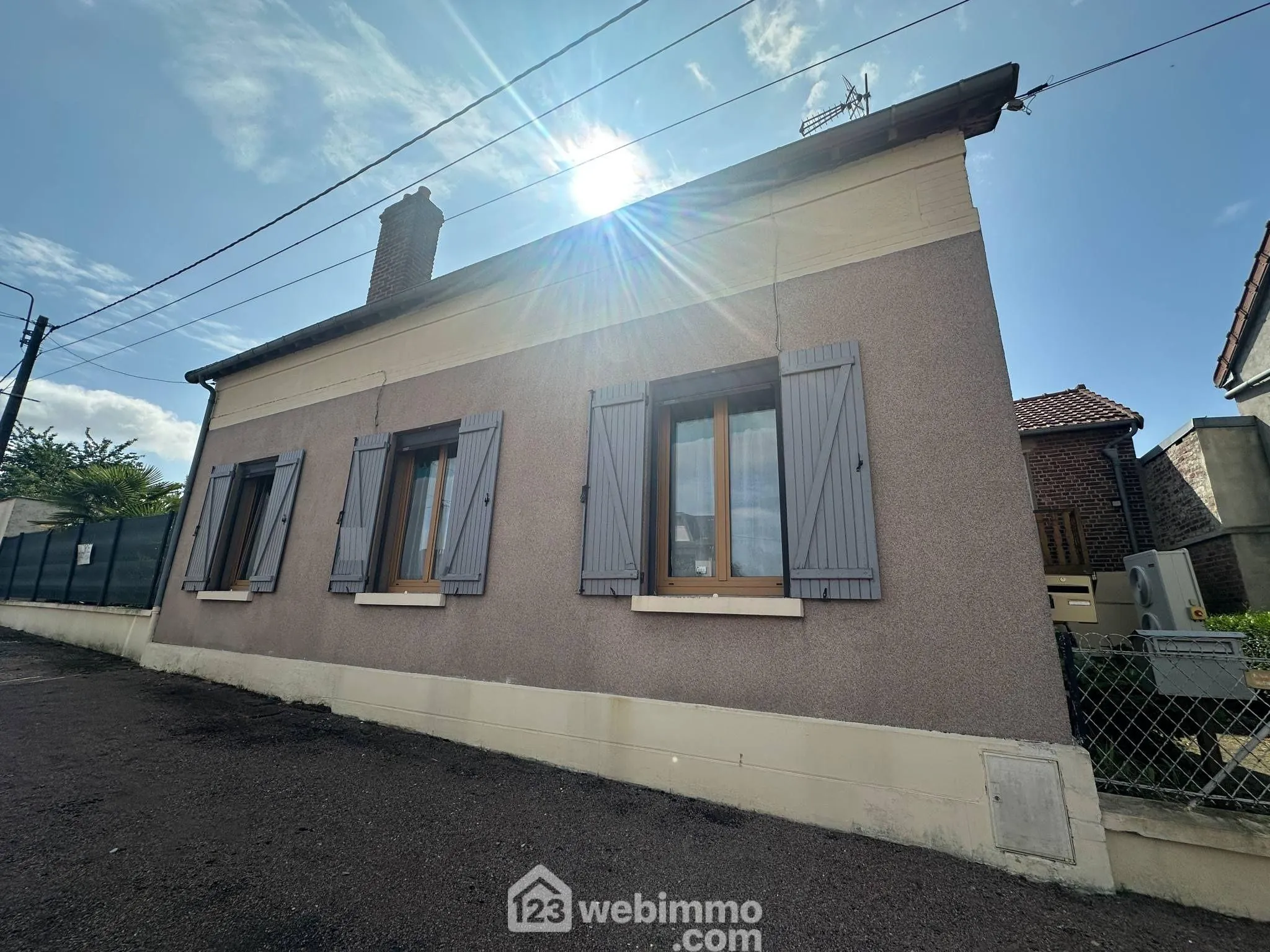 Maison spacieuse de 137 m² à Danizy avec véranda et garage 