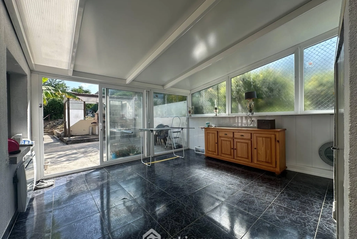 Maison spacieuse de 137 m² à Danizy avec véranda et garage 