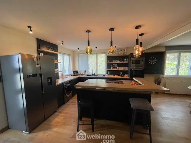 Maison rénovée de 92m² à Larbroye, proche Noyon, terrain de 500 m² 