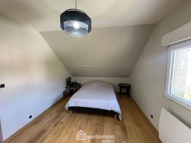 Maison rénovée de 92m² à Larbroye, proche Noyon, terrain de 500 m² 