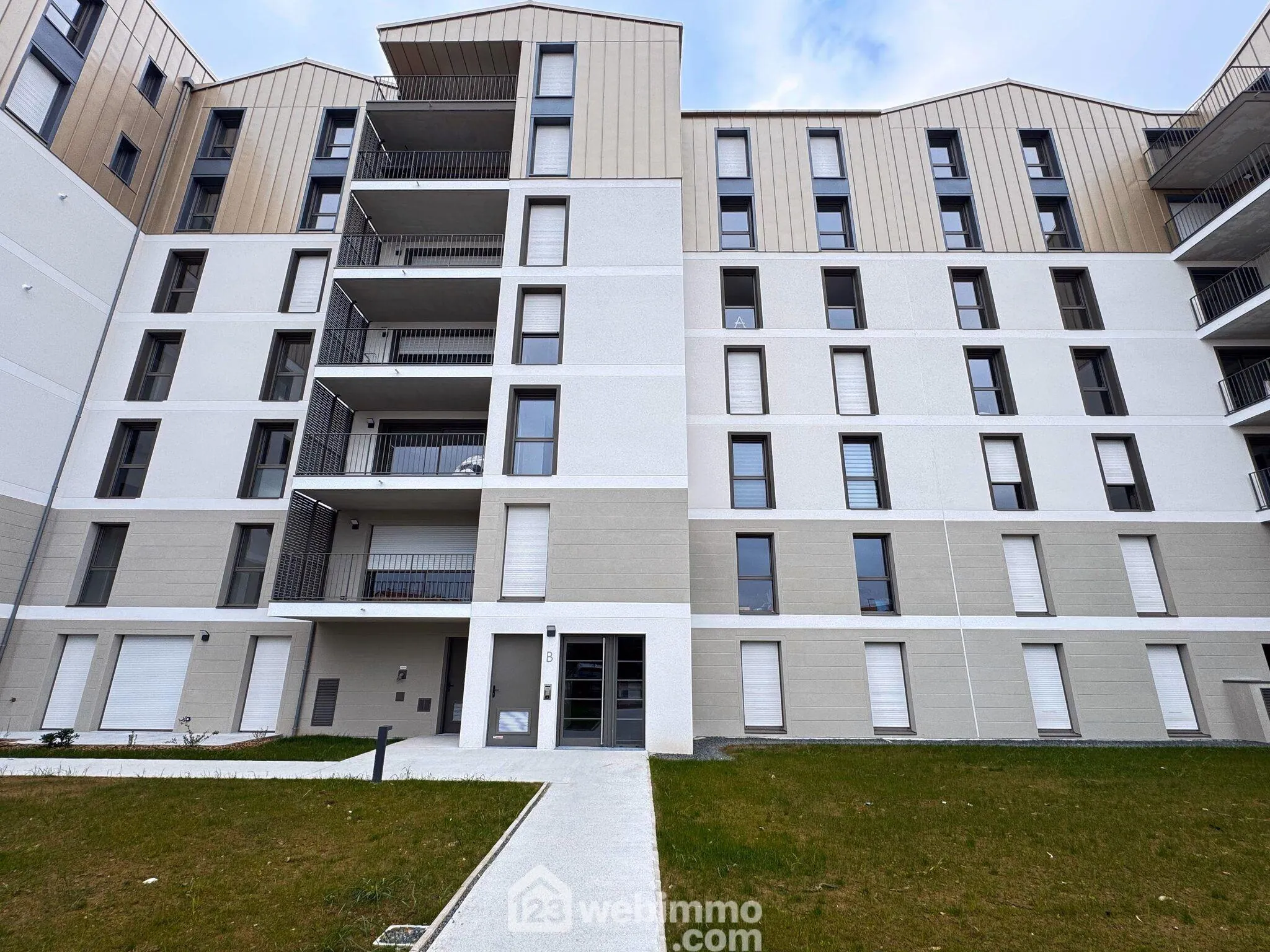 A vendre appartement lumineux de 67 m² à Cholet, résidence sécurisée 2024 