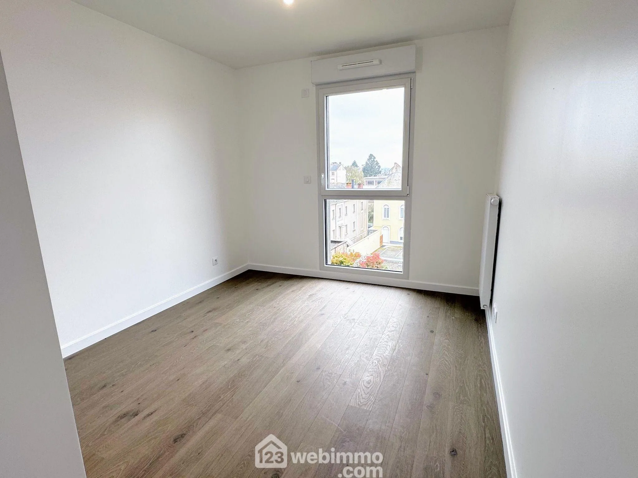 A vendre appartement lumineux de 67 m² à Cholet, résidence sécurisée 2024 