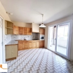 Maison de plain-pied à Les Lucs-sur-Boulogne avec garage et dépendances - 207.000 €