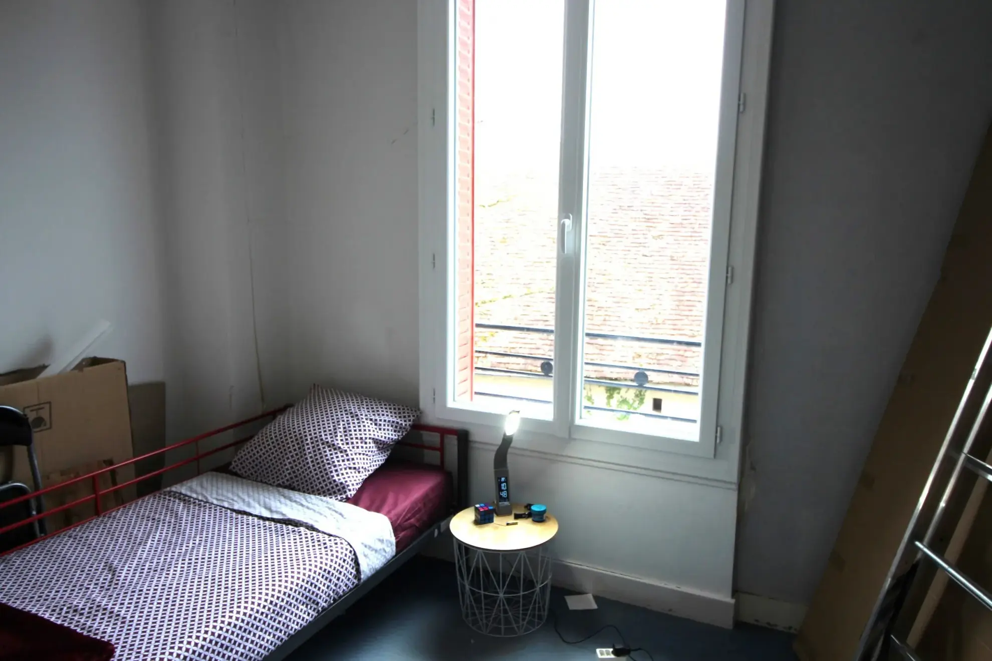 Maison 5 pièces à Chabris avec garage et jardin, proche centre-ville 