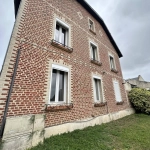 Charmante maison de 196 m² à vendre à Crécy-sur-Serre, proximité de services et loisirs