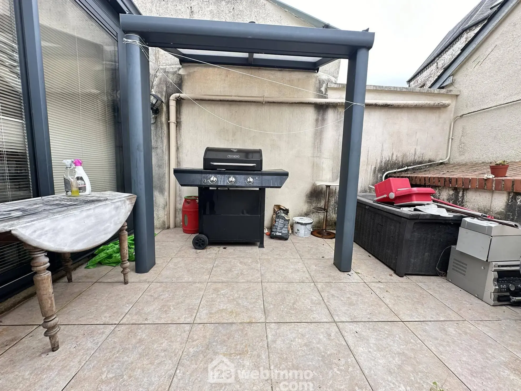 Charmante maison de 196 m² à vendre à Crécy-sur-Serre, proximité de services et loisirs 