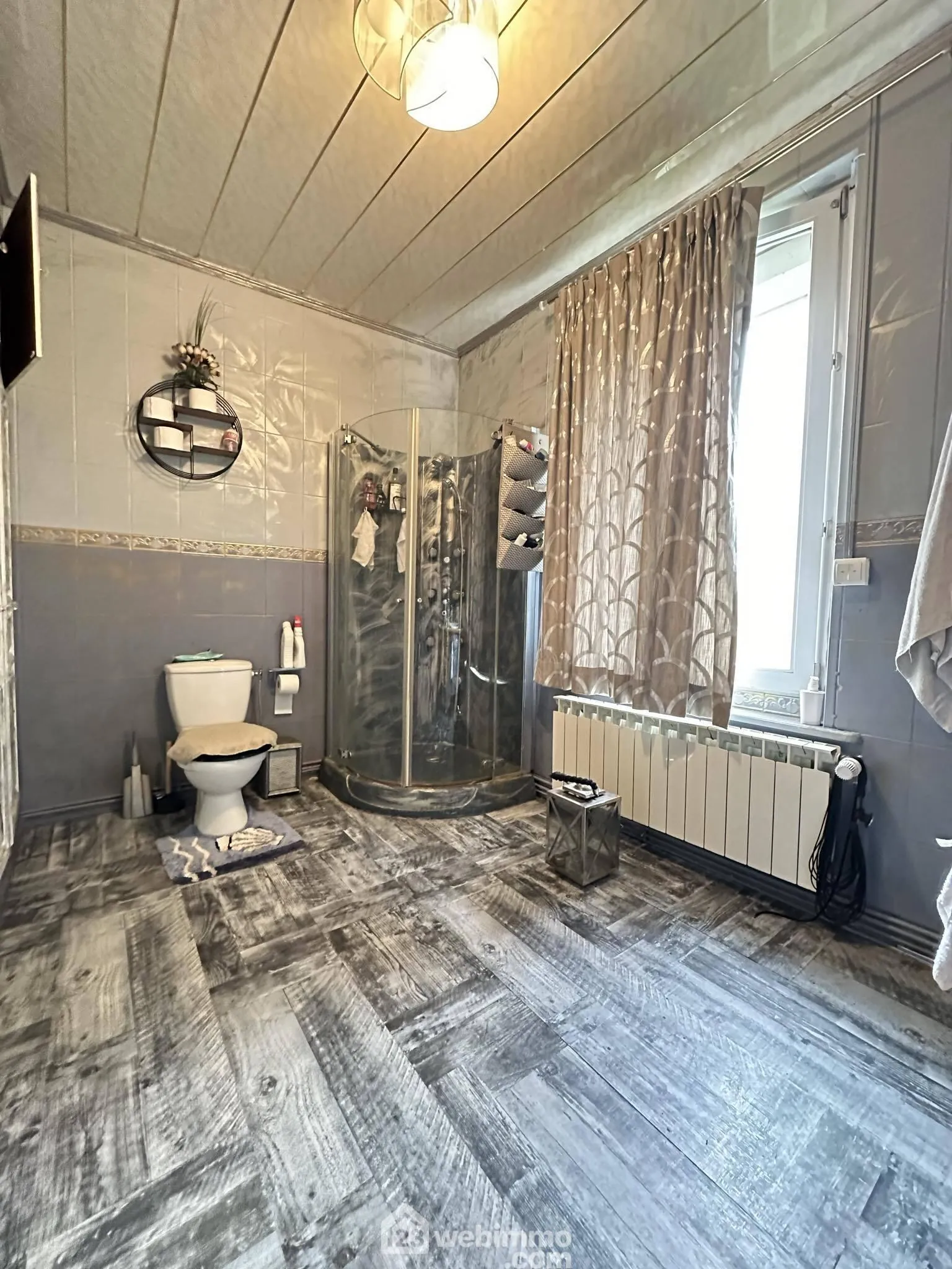 Charmante maison de 196 m² à vendre à Crécy-sur-Serre, proximité de services et loisirs 