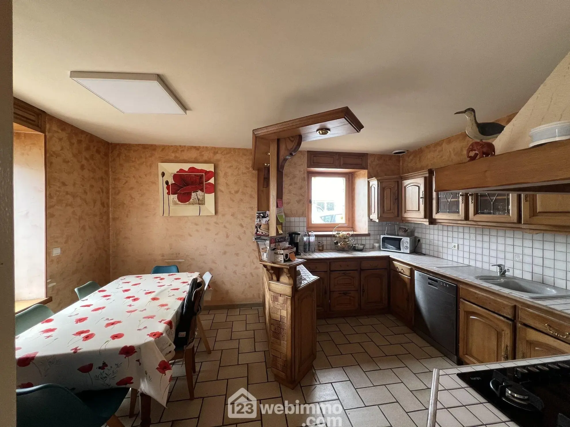 Maison en pierre à rénover avec potentiel à Ploumilliau 155m² 