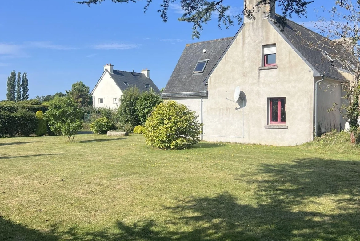 Maison en pierre à rénover avec potentiel à Ploumilliau 155m² 