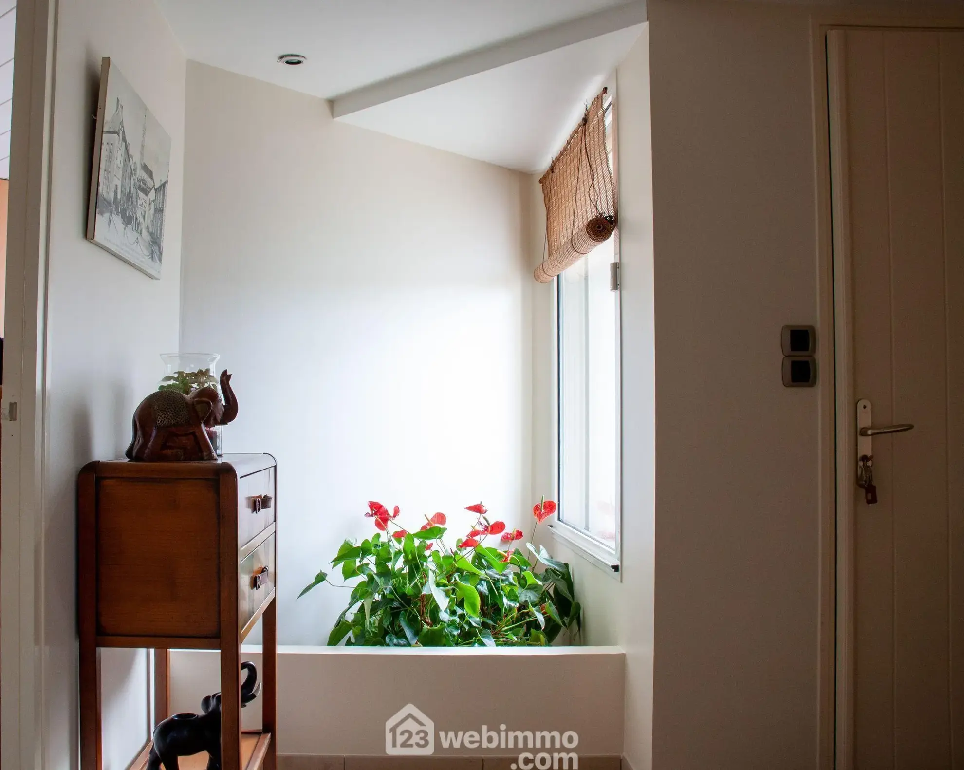 Maison spacieuse de 206 m² à Sèvremont – Quartier calme et proche des attractions 