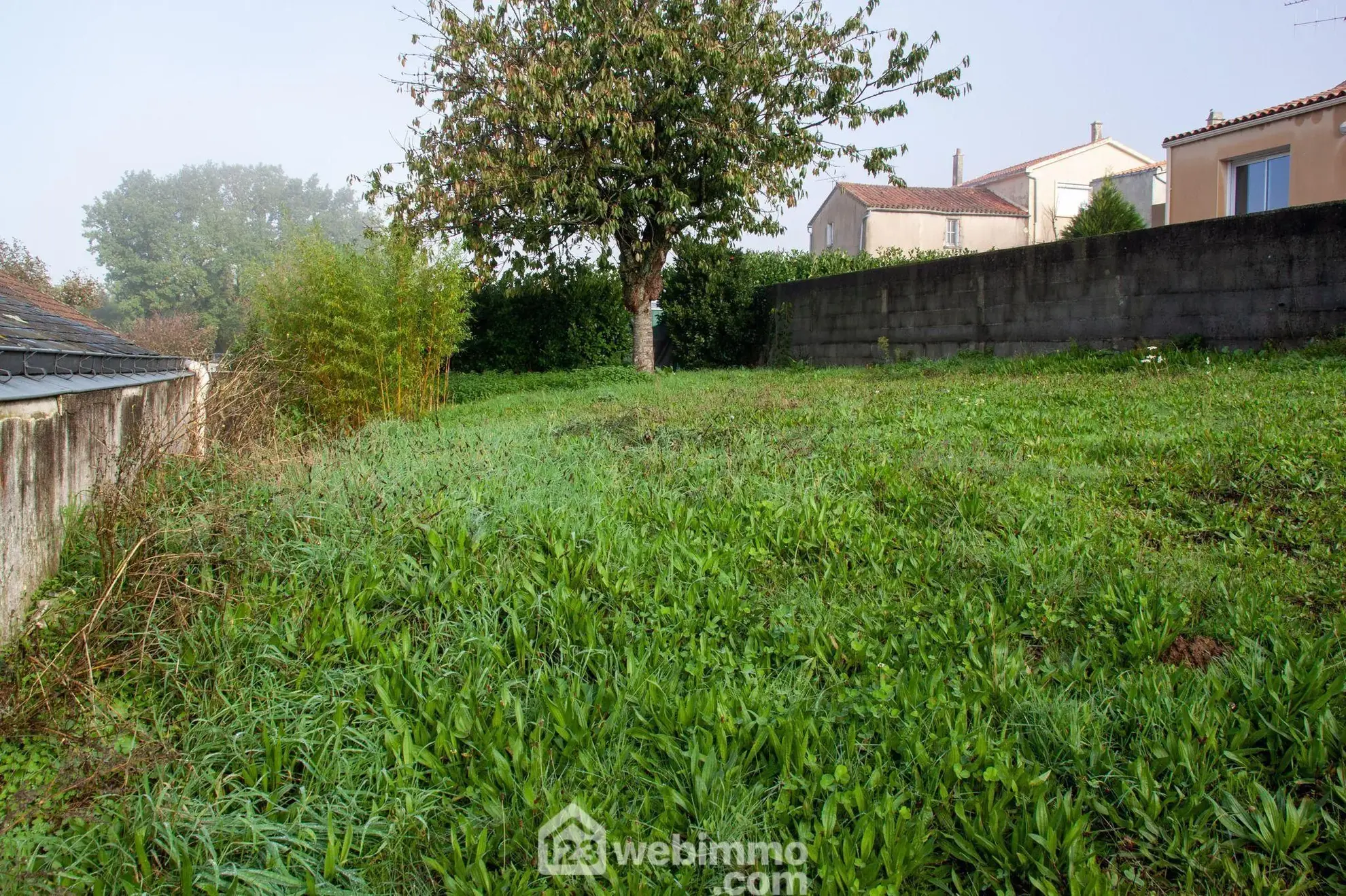 Maison spacieuse de 206 m² à Sèvremont – Quartier calme et proche des attractions 