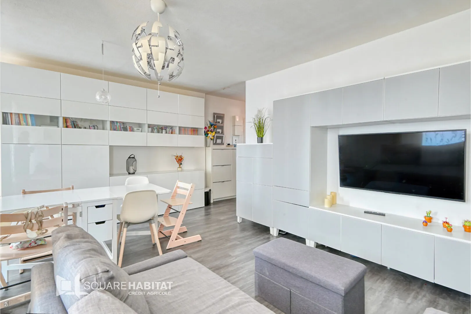 Appartement 5 pièces de 100 m² à Marseille, avec parking et cave 