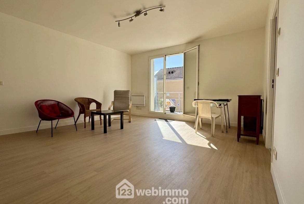 Charmant duplex de 62 m² avec terrasse et parking proche Val d'Europe 