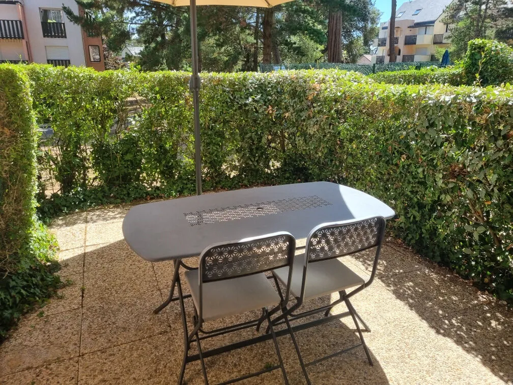 Studio cabine avec terrasse, piscine et parking privé à Pornichet