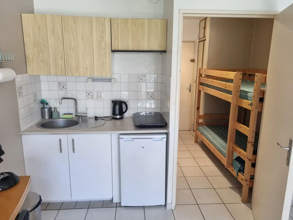 Studio cabine avec terrasse, piscine et parking privé à Pornichet 