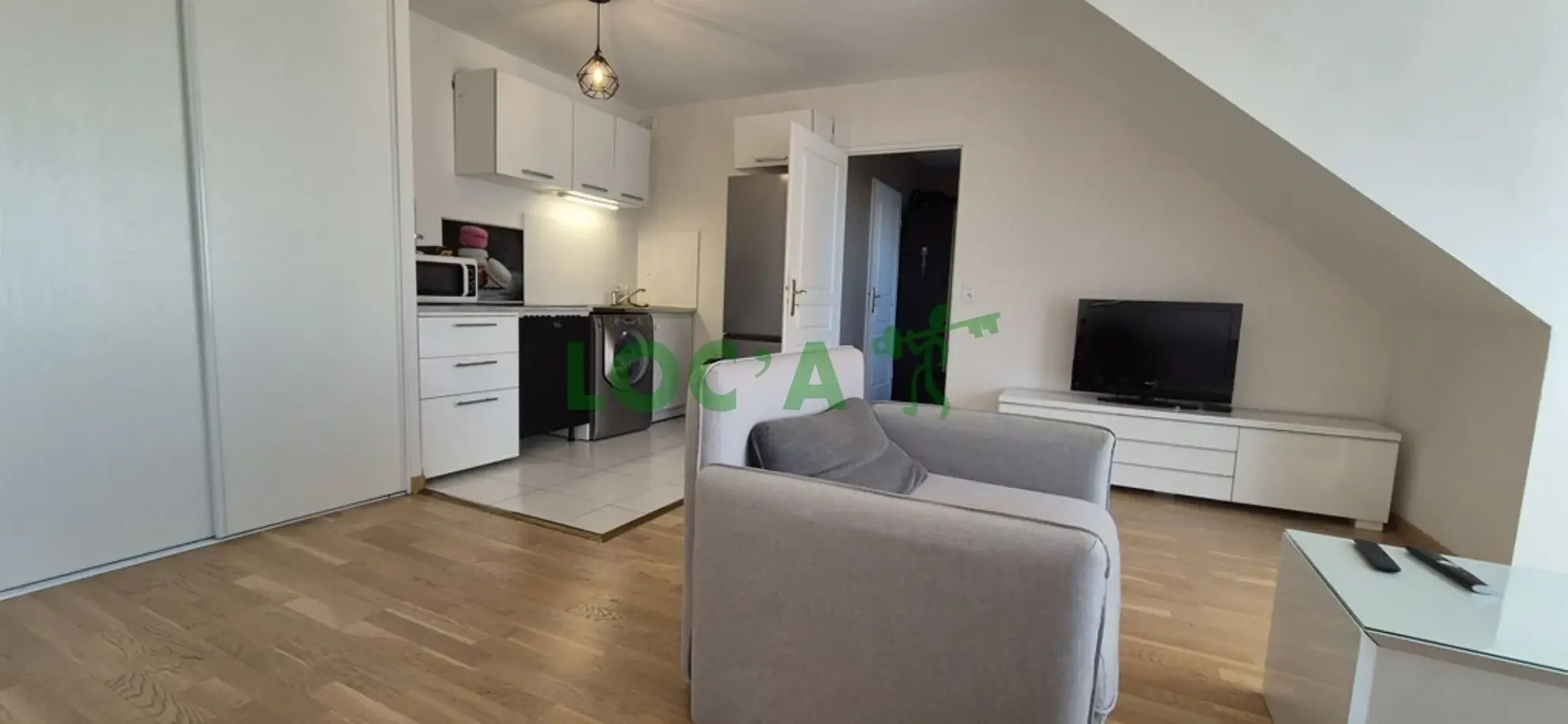 Spacieux appartement F2 de 41 m² à Perrigny-lès-Dijon, résidence récente avec balcon 