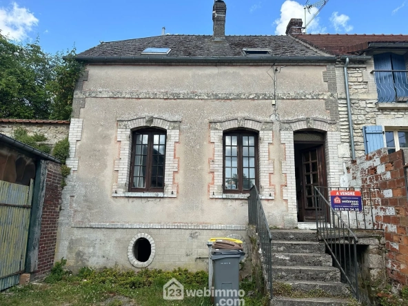 Maison à vendre de 84 m² à Martigny-Courpierre, rénovation possible