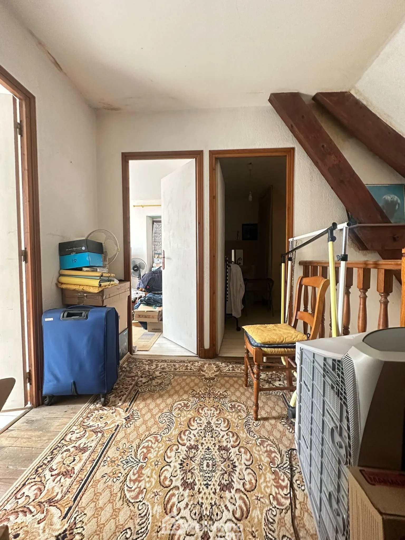 Maison à vendre de 84 m² à Martigny-Courpierre, rénovation possible 