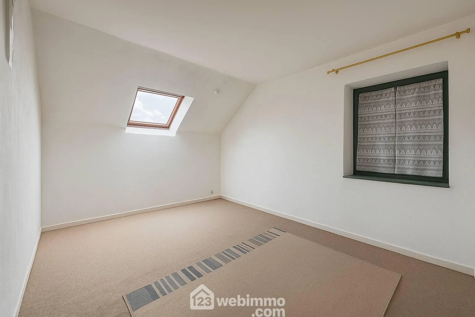 Maison à vendre de 84 m² à Martigny-Courpierre, rénovation possible 