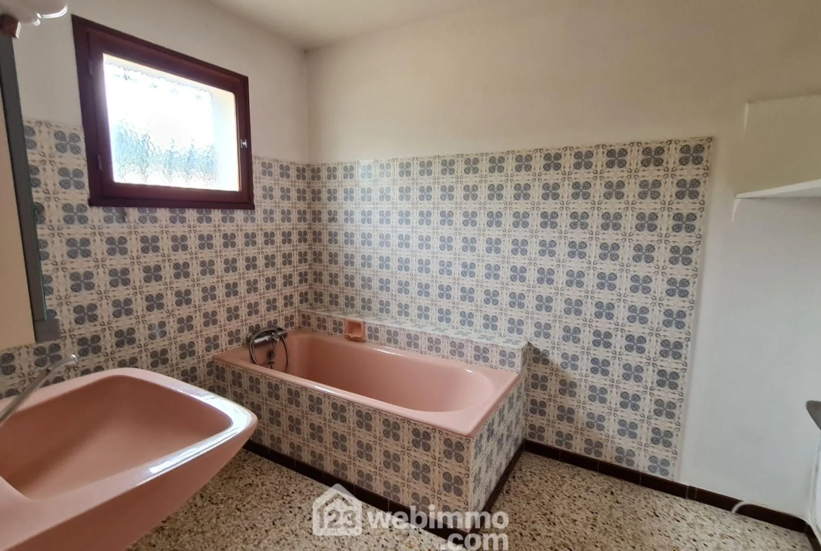 Maison individuelle de 163m² à Pignans, secteur calme et proche commodités 