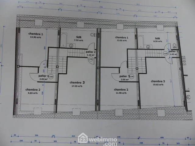 Grande grange à aménager de 160 m² à Chalandry - Potentiel de rénovation immobilier 