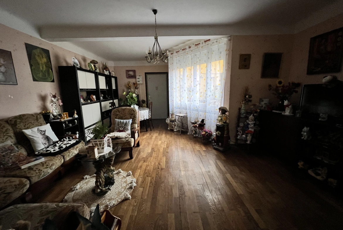 Appartement de type 3 en vente à Digoin centre-ville 