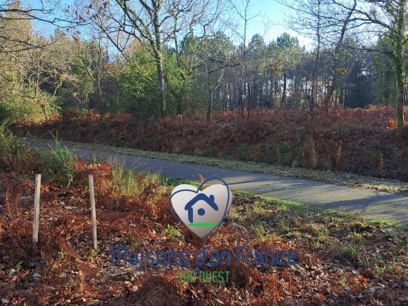 Terrain de 480 m² viabilisé à Mimizan pour votre projet immobilier