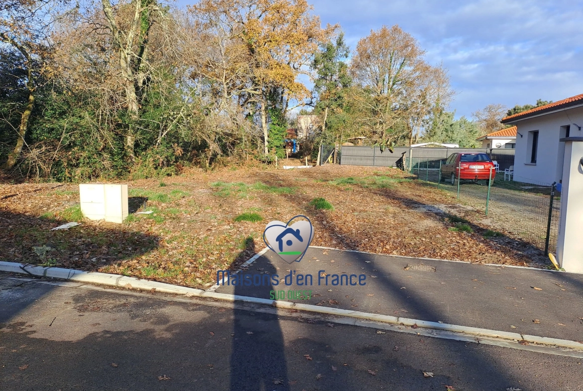 Terrain de 480 m² viabilisé à Mimizan pour votre projet immobilier 