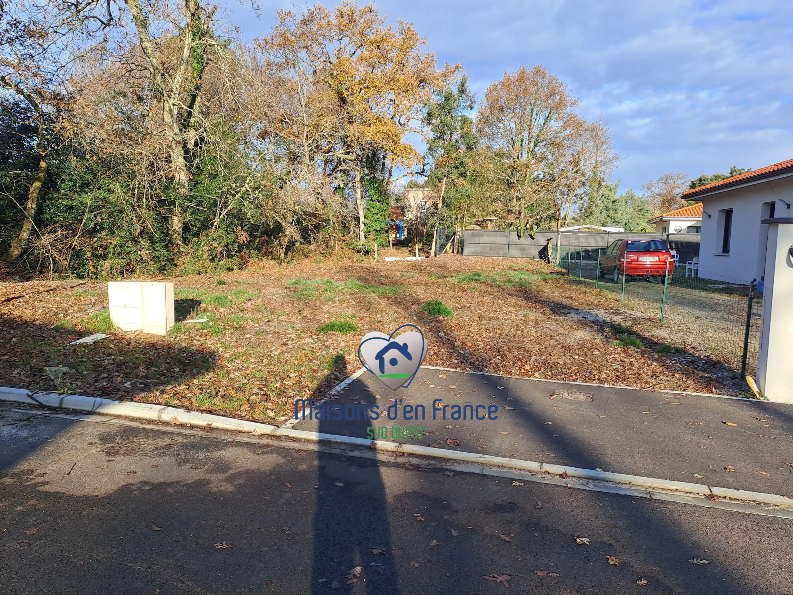Terrain de 480 m² viabilisé à Mimizan pour votre projet immobilier 