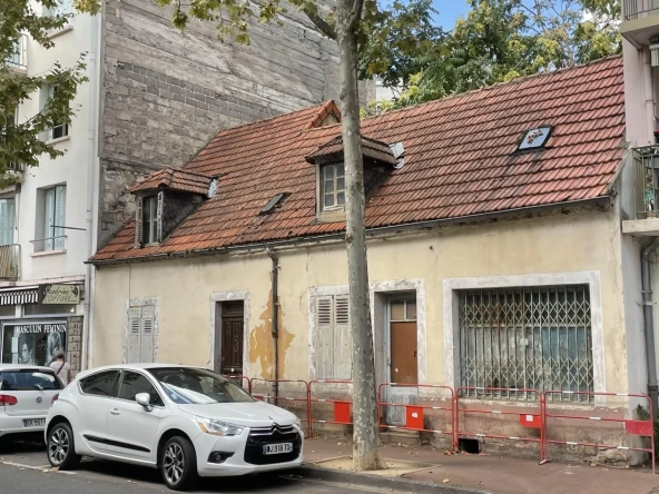 Terrain à Vichy de 266 m² au cœur de la ville pour projet immobilier