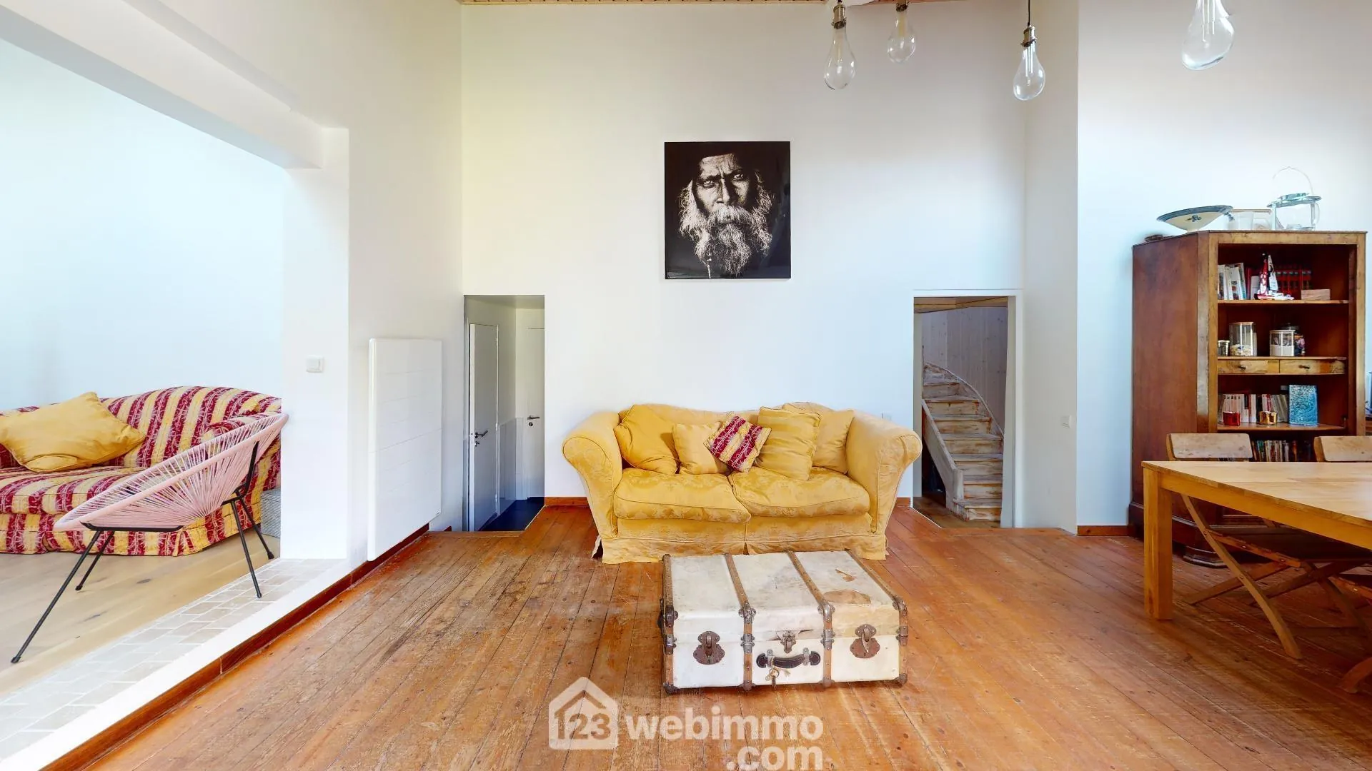 Belle maison rénovée de 124 m² avec piscine à Poiroux 