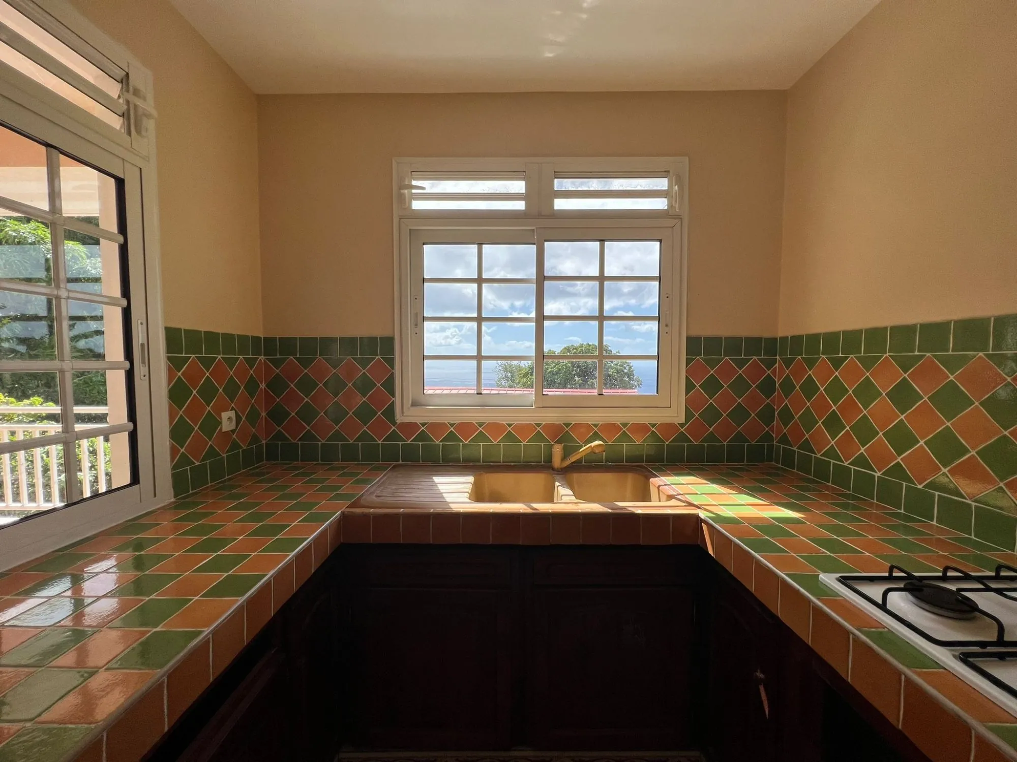 Appartement T2 avec terrasse et Vue Mer à Schoelcher en Martinique 