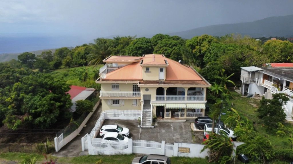 Appartement T2 avec terrasse et Vue Mer à Schoelcher en Martinique