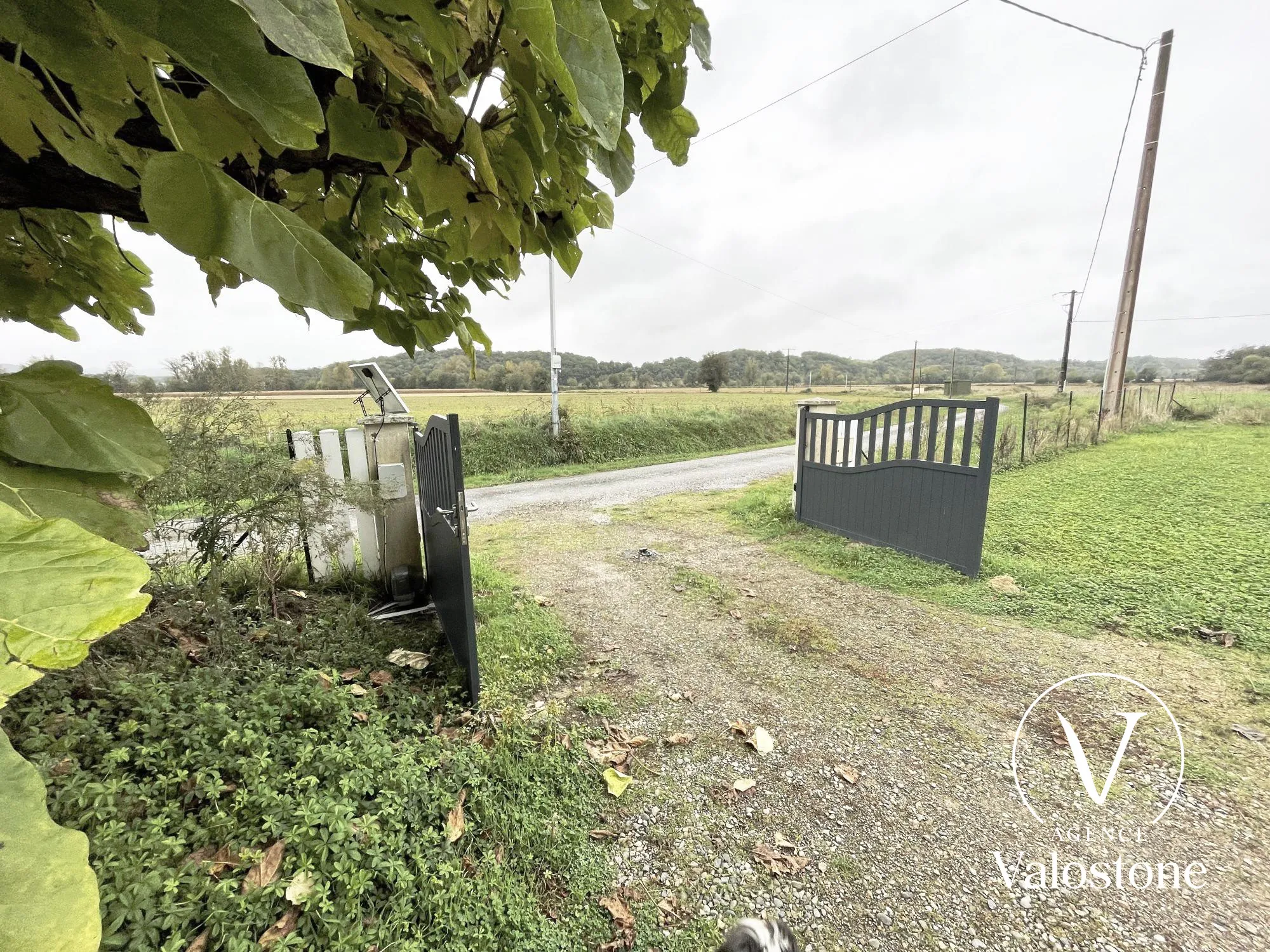 Maison de campagne à Segos avec grand jardin et potentiel d'agrandissement 