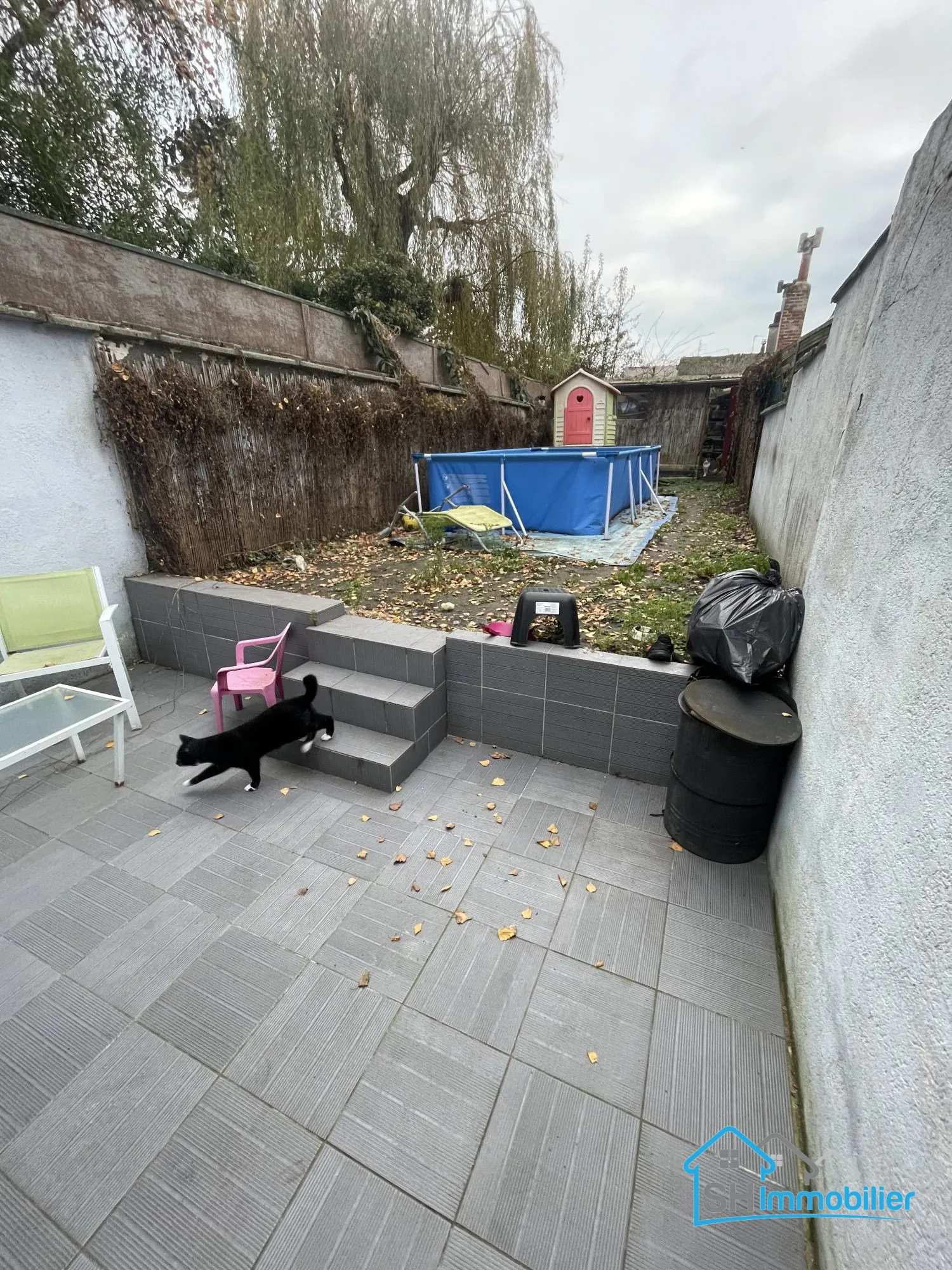 Belle maison mitoyenne de 90 m² à Roubaix avec jardin et 4 chambres 