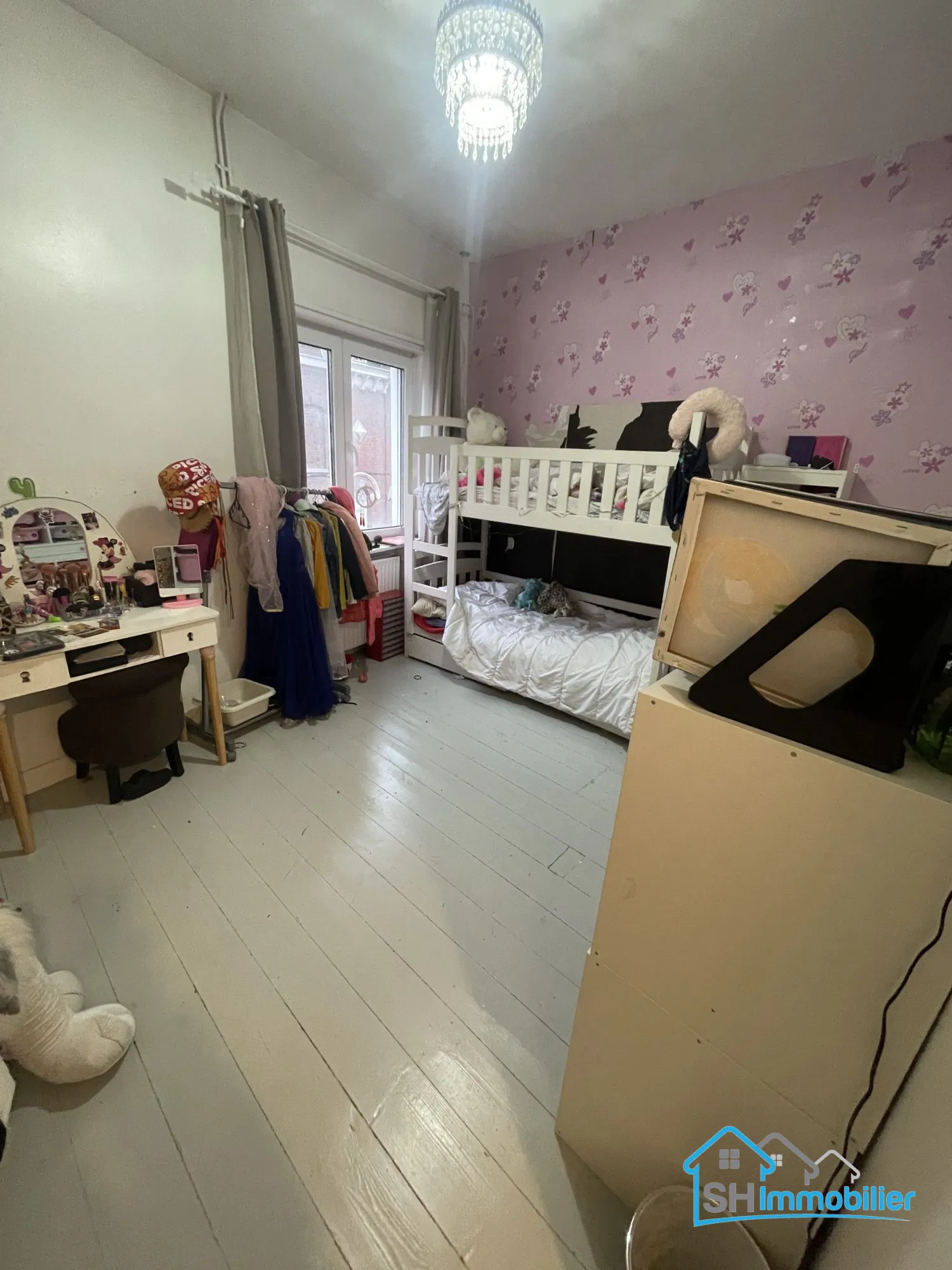Belle maison mitoyenne de 90 m² à Roubaix avec jardin et 4 chambres 