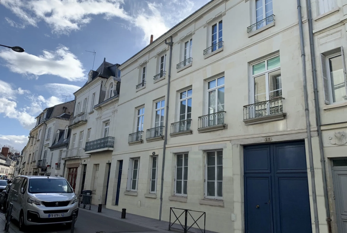 Appartement T1 de 31m² à Vendre à Tours near Saint-Julien, résidence haut de gamme 