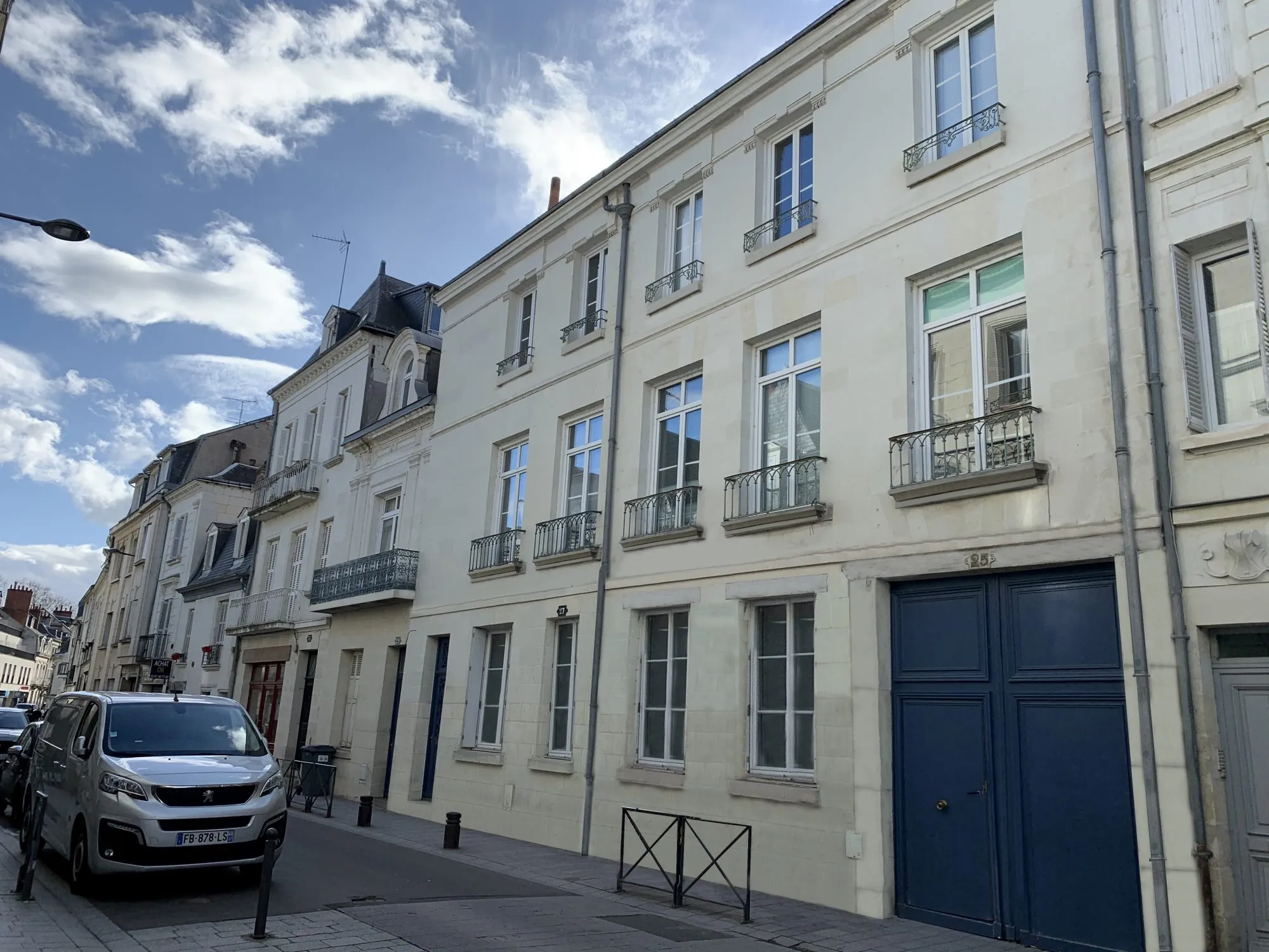 Appartement T1 de 31m² à Vendre à Tours near Saint-Julien, résidence haut de gamme 