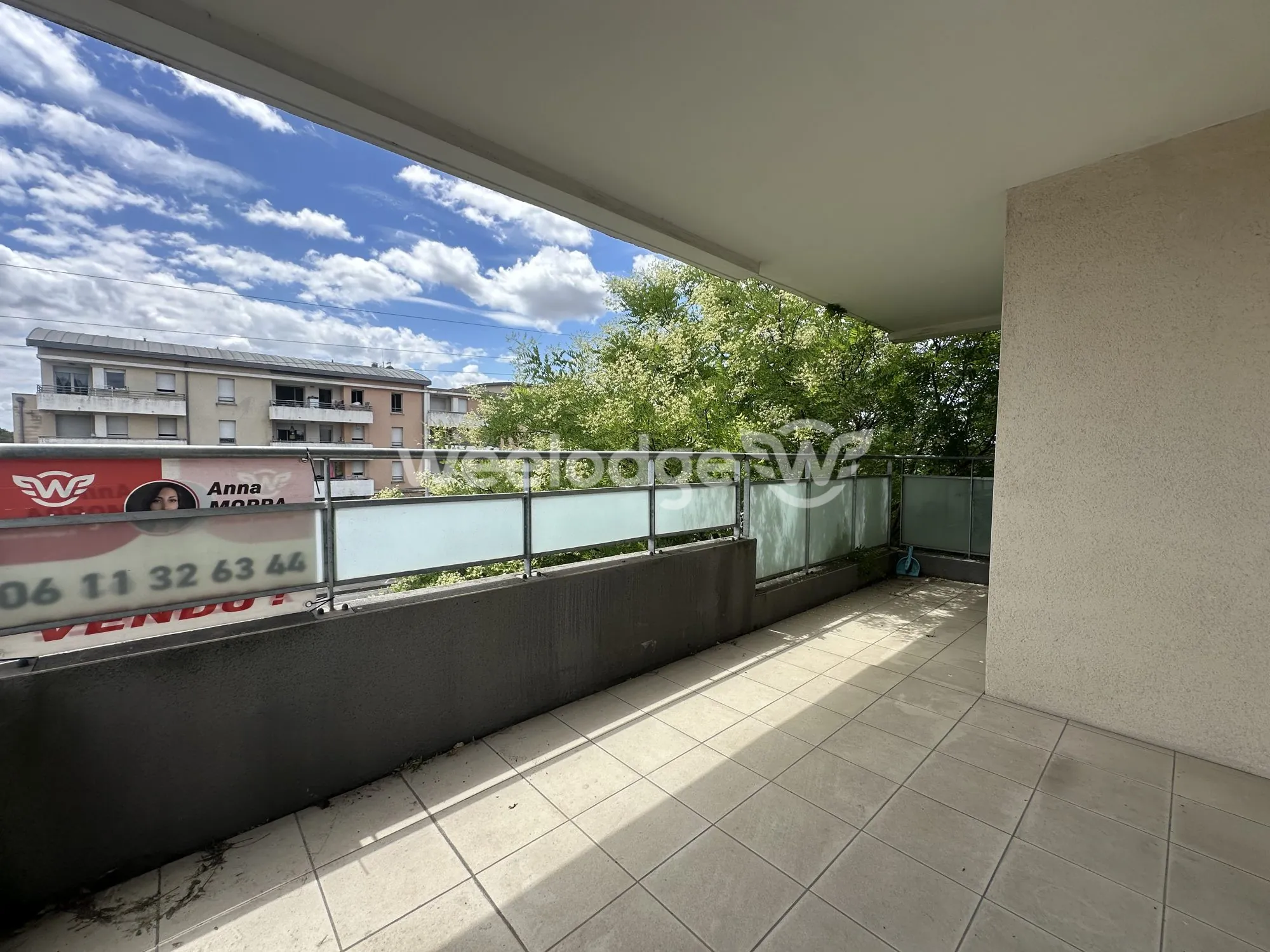 Appartement T3 rénové avec terrasse et parking à Toulouse 