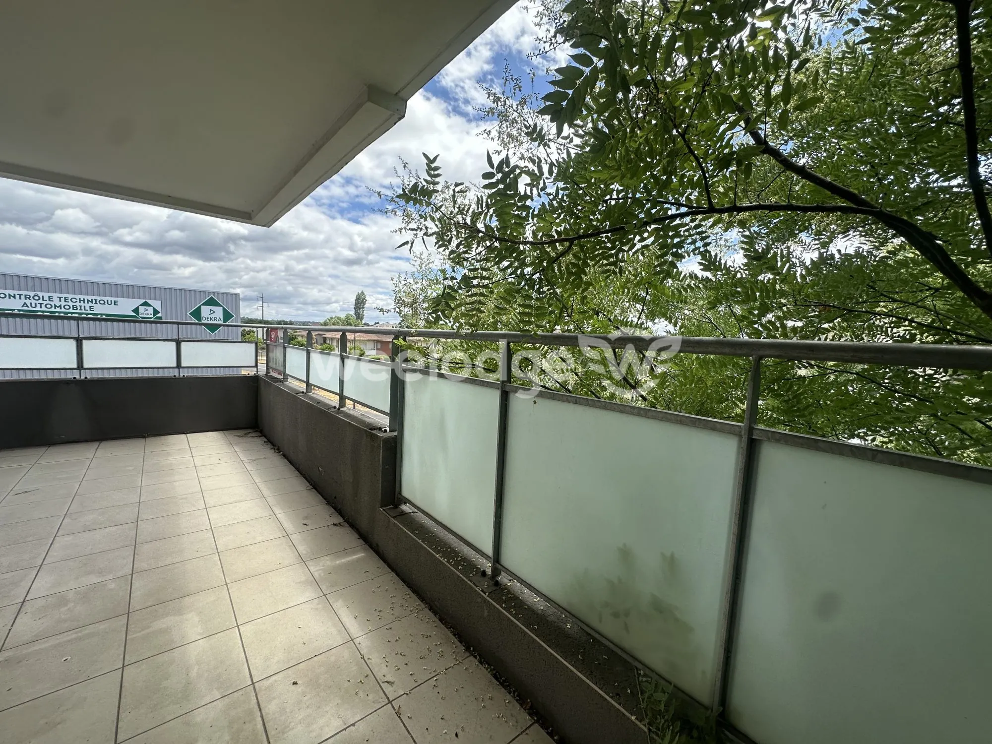 Appartement T3 rénové avec terrasse et parking à Toulouse 
