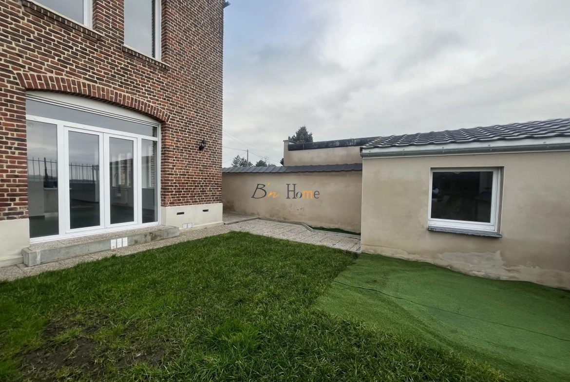 Maison familiale 4 chambres à Oisy-le-Verger, calme et vue dégagée 