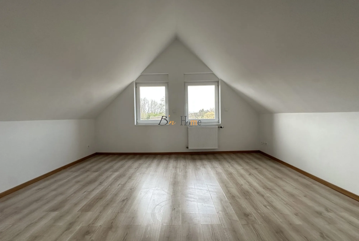 Maison familiale 4 chambres à Oisy-le-Verger, calme et vue dégagée 