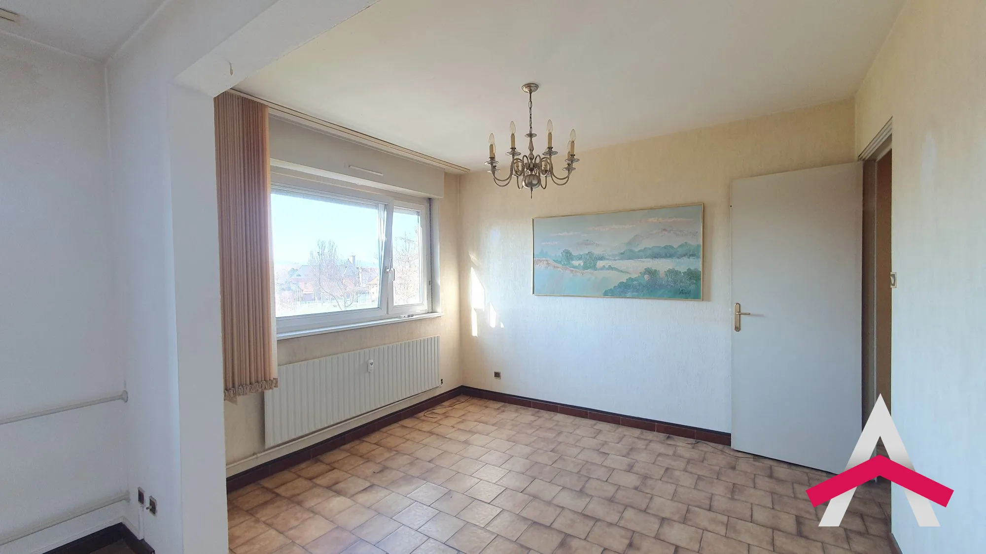 Appartement 5 pièces avec balcon, loggia et garage à Mulhouse - 97,5 m² 